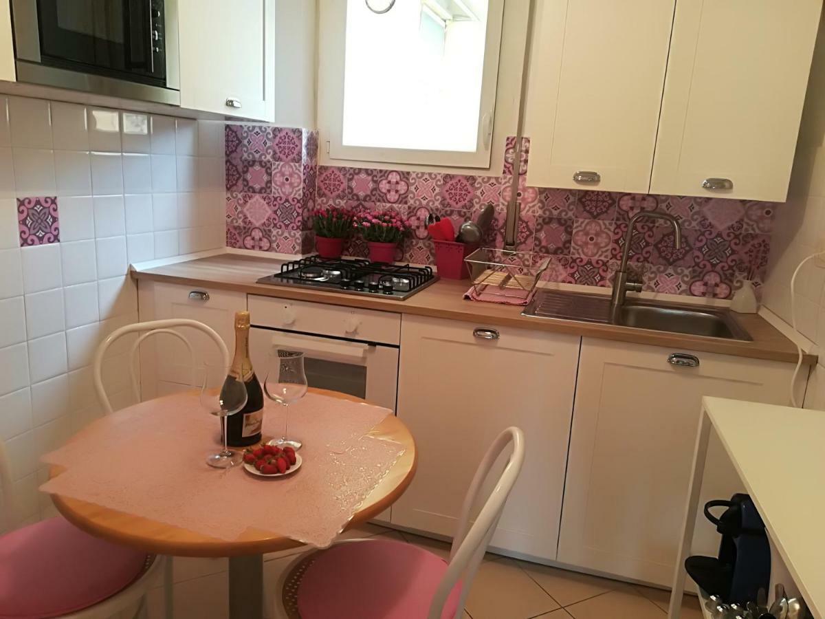 Appartamento Bellavista Con Parking Privato, A Un Passo Dal Teatro Ariston Sanremo Dış mekan fotoğraf